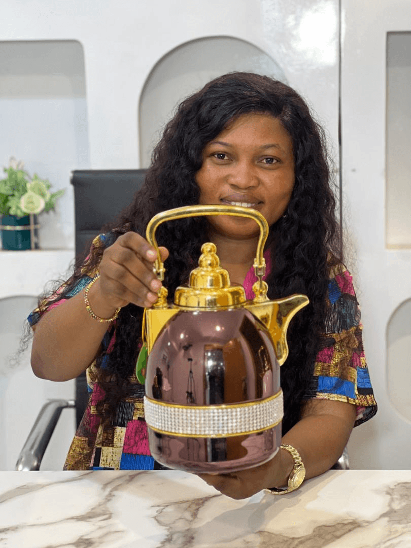 vacuum flask with gold handle