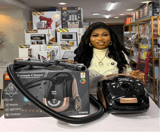1600W RAF Vaccum Cleaner