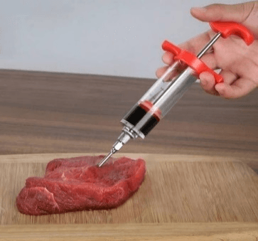 Marinating syringe